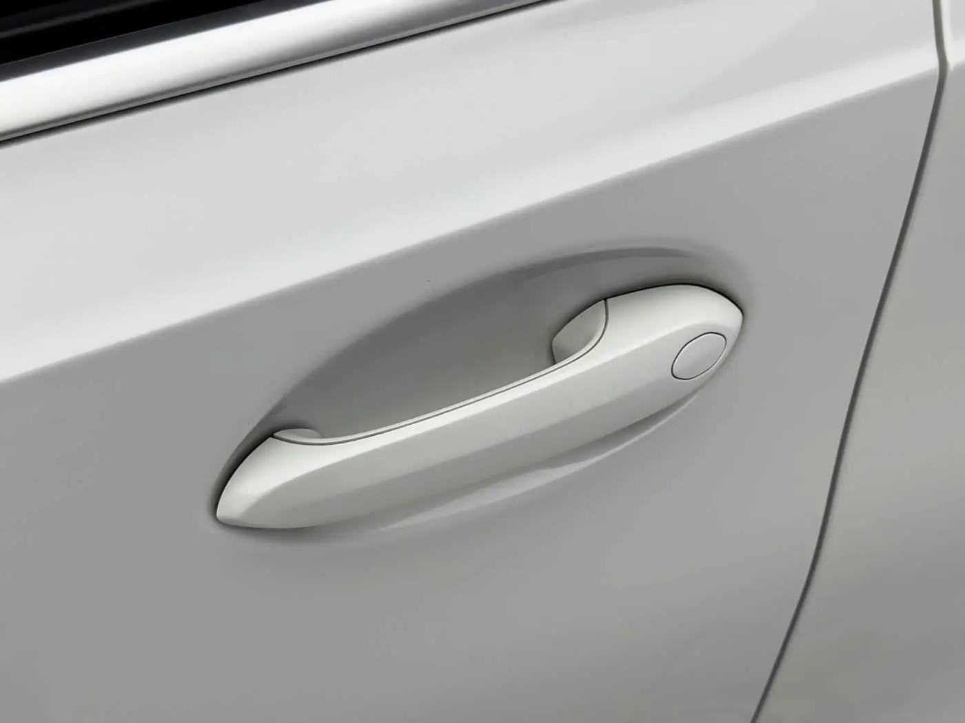 BMW 3 Series 2023 — Photo 7/20