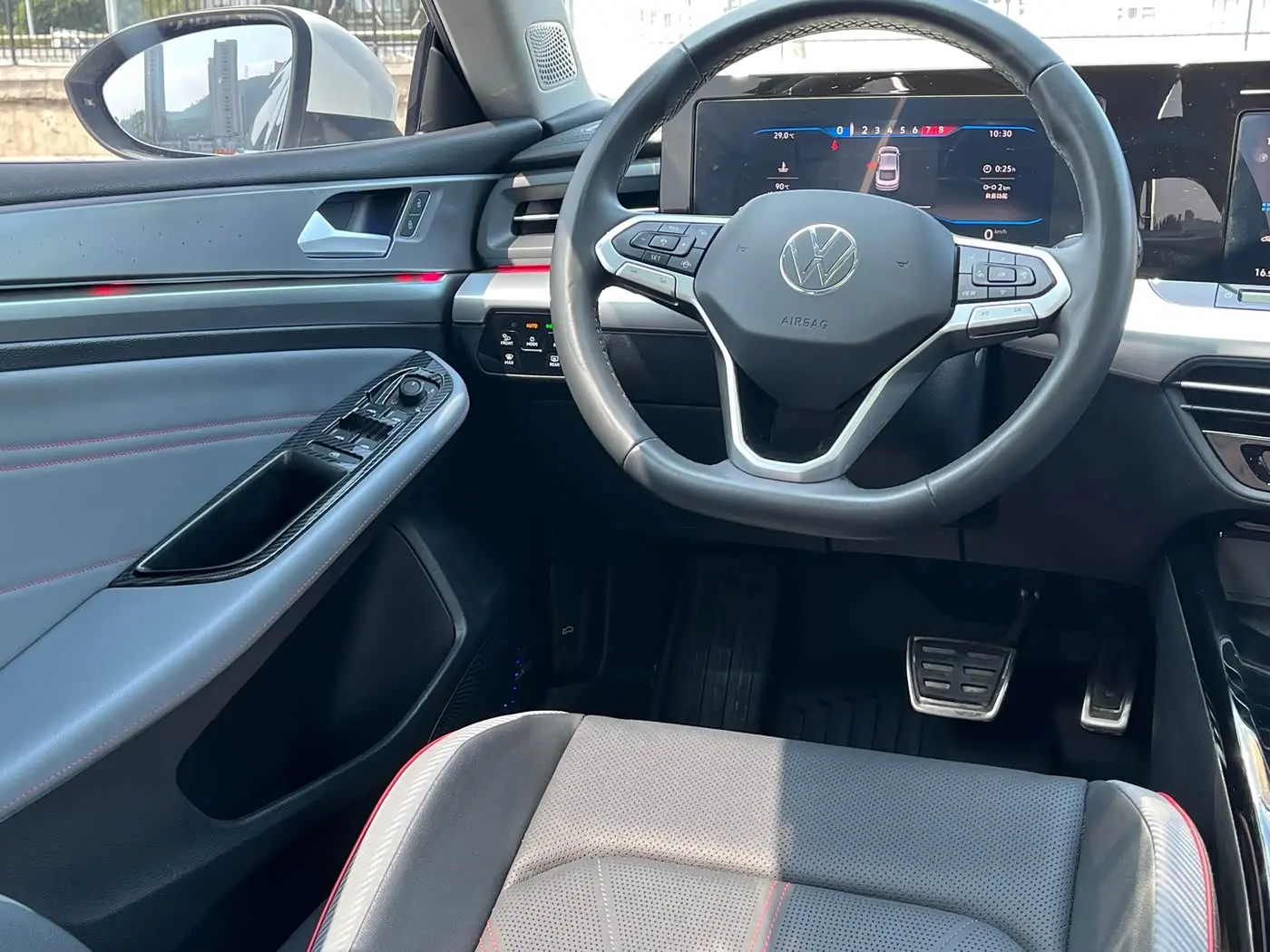 Volkswagen Lamando 2024 — Photo 10/19