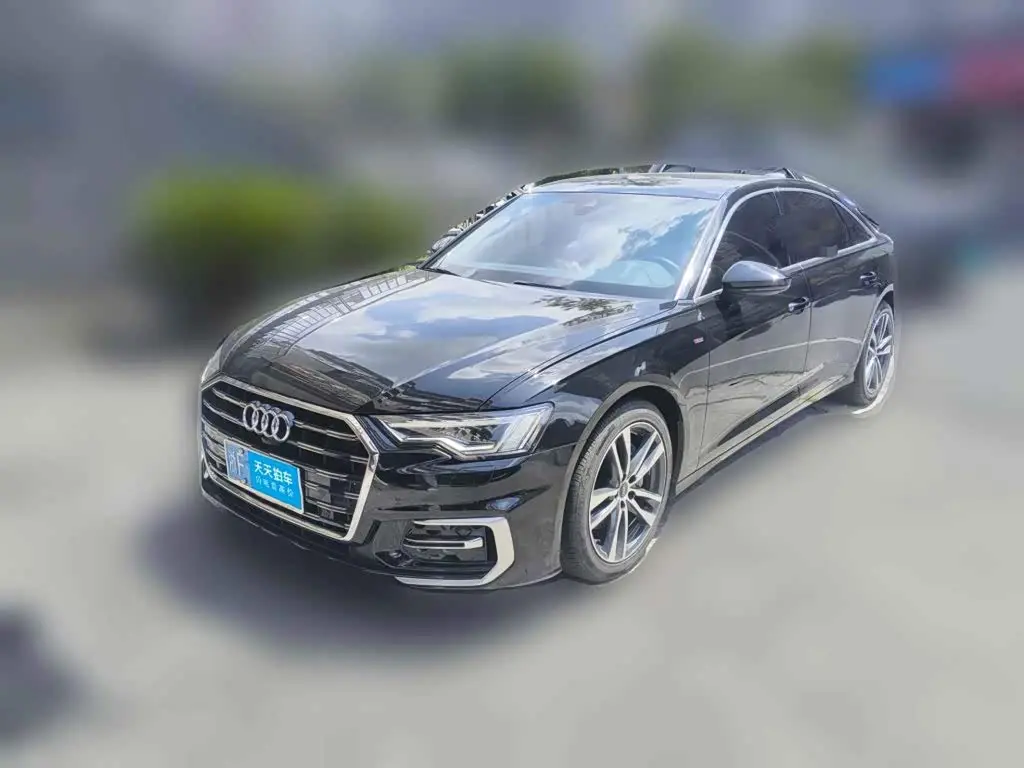 Audi A6L 2023 — Фото 1/12