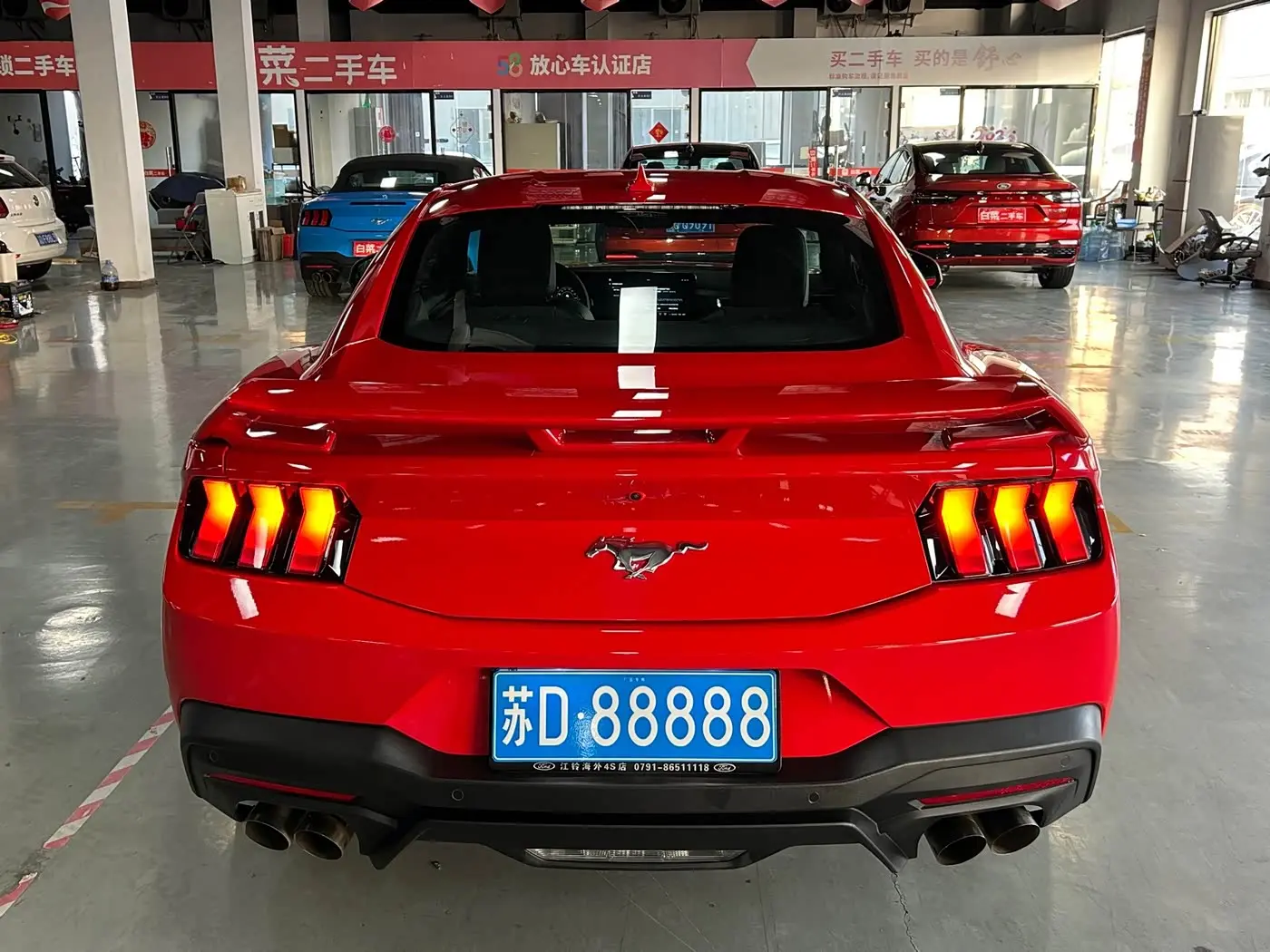 Ford Mustang 2024 — Photo 19/20