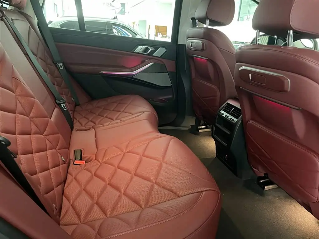 BMW X5 2025 — Şəkil 8/14