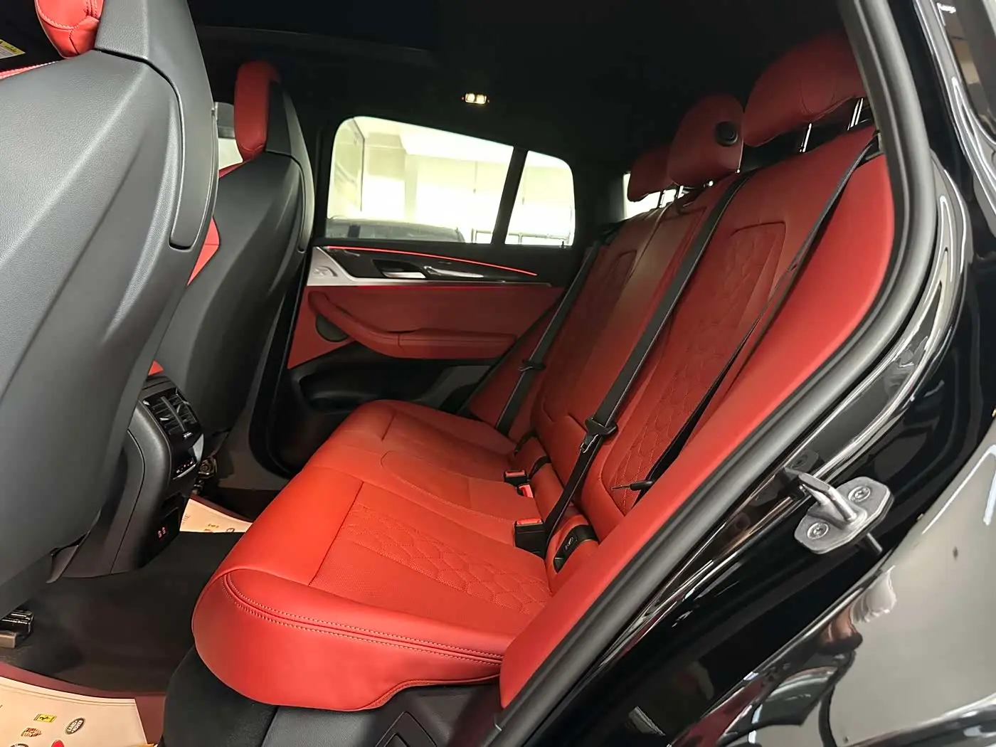 BMW X4 M 2025 — Photo 11/19