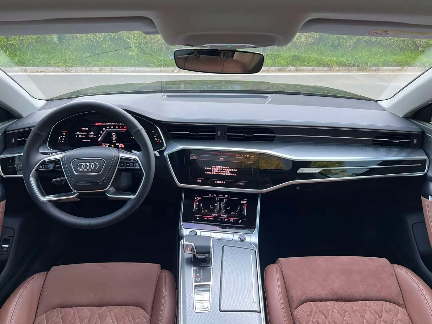 Audi A7L 2024 — Фото 9/20