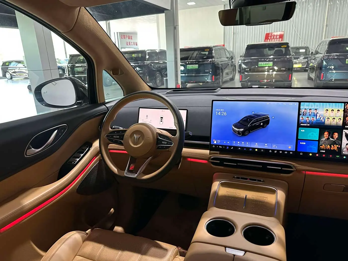 Voyah Auto Voyah Dreamer 2024 — Photo 10/14