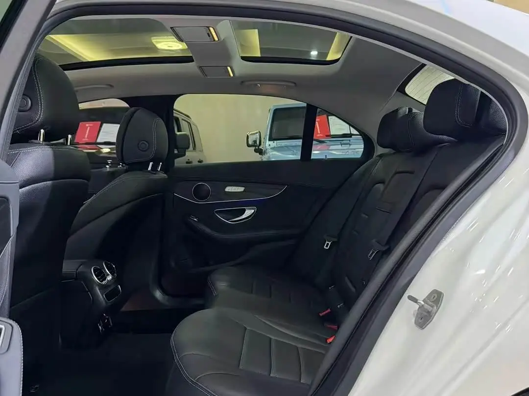 Mercedes-Benz C-Class 2020 — Şəkil 6/9