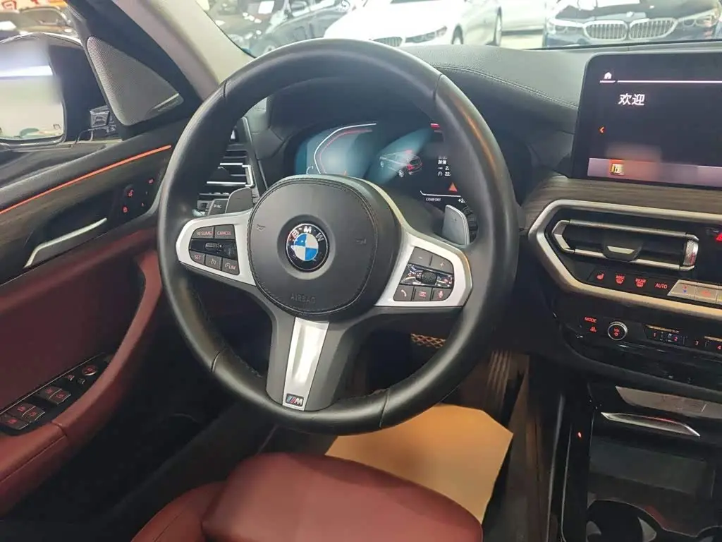BMW X3 2022 — Photo 7/20