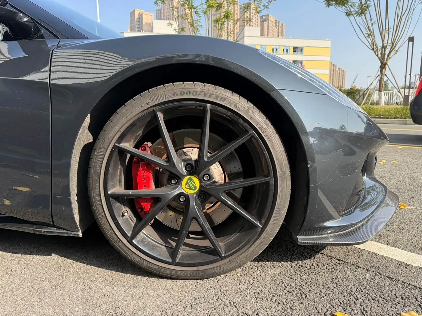 Lotus Cars EMIRA 2023 — Photo 6/15