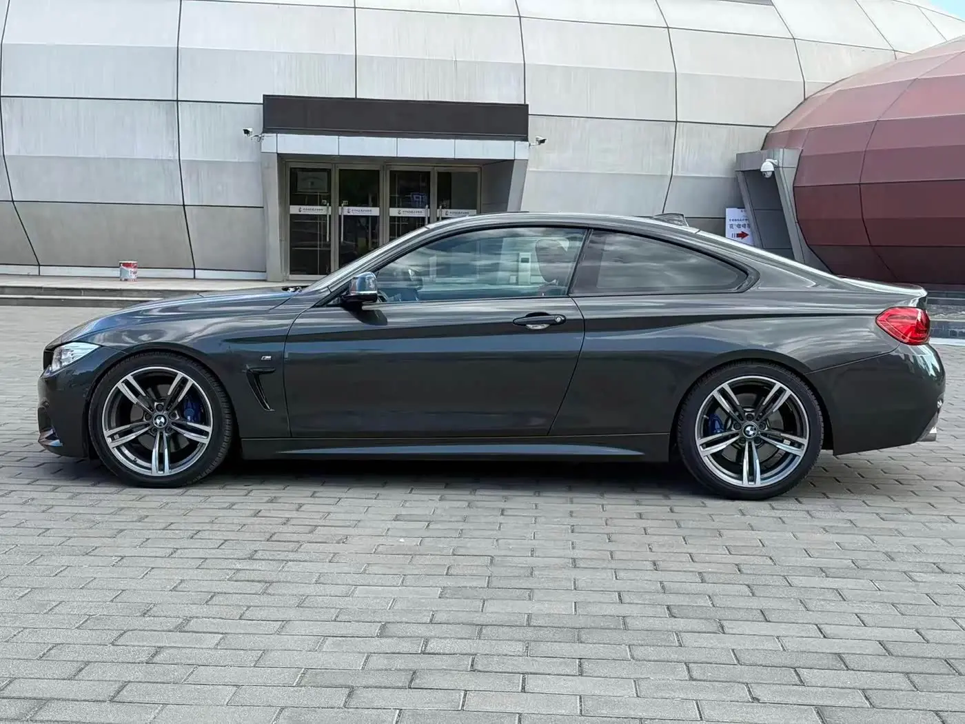 BMW 4 Series 2016 — Фото 7/19