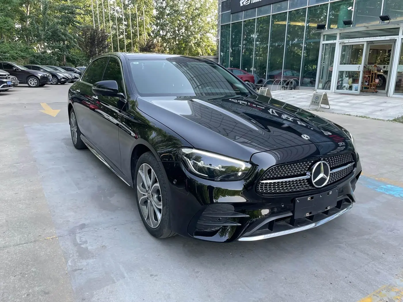 Mercedes-Benz E-Class 2021 — Фото 6/17