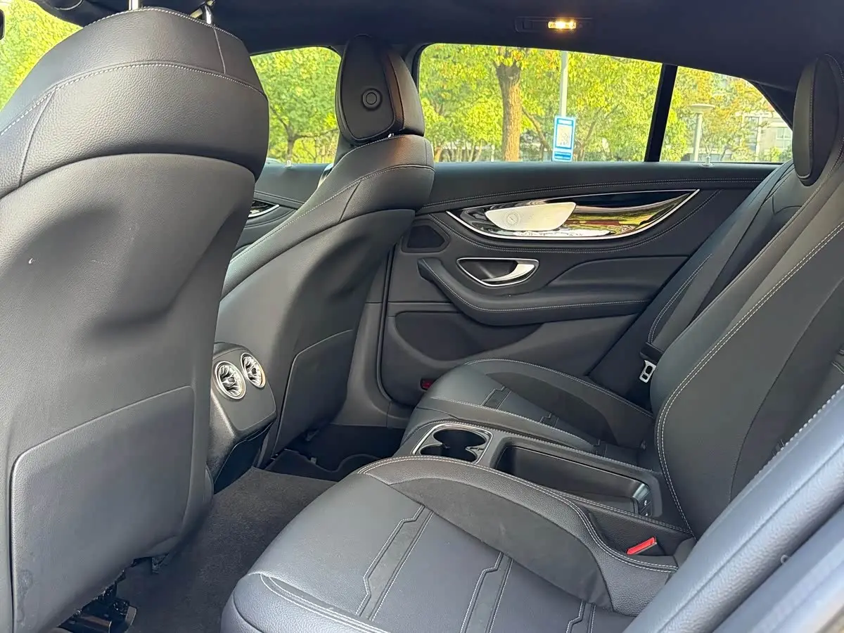 Mercedes-Benz AMG GT 2022 — Photo 6/11