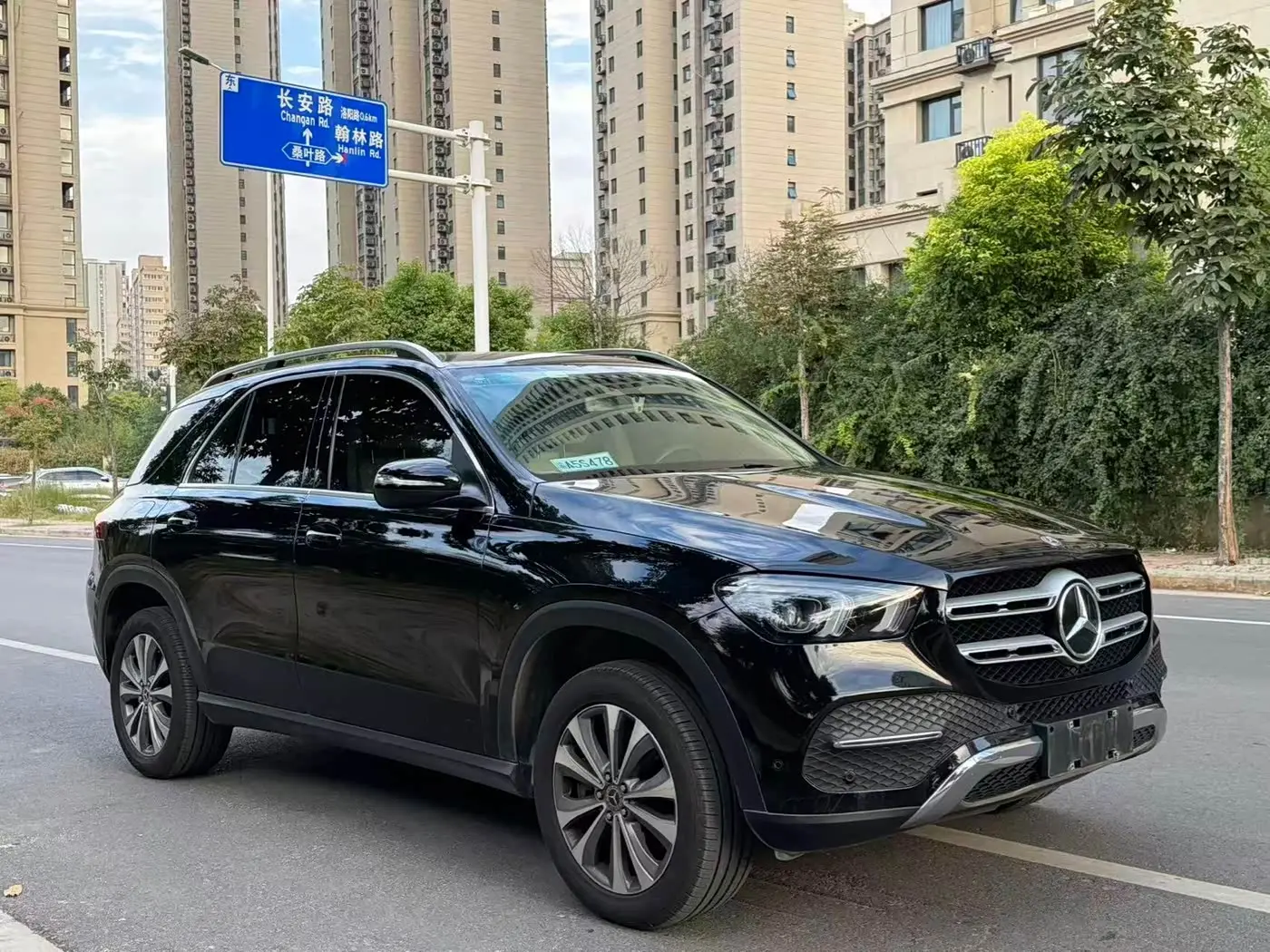 Mercedes-Benz GLE 2020 — Фото 1/9