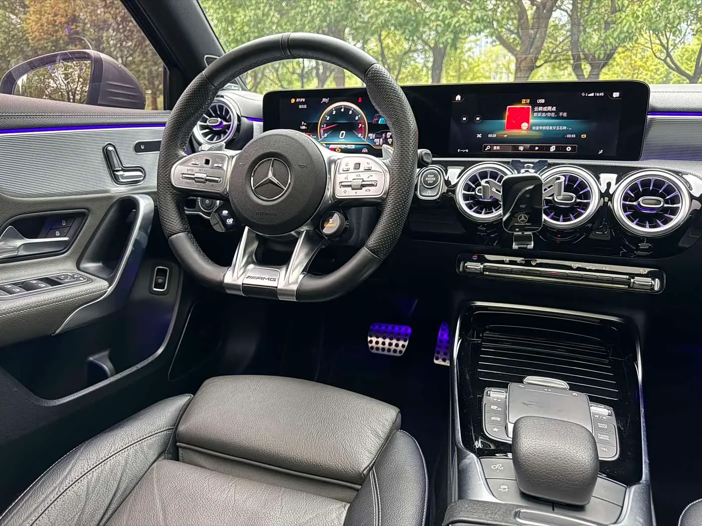 Mercedes-Benz A-Class AMG 2022 — Фото 10/15