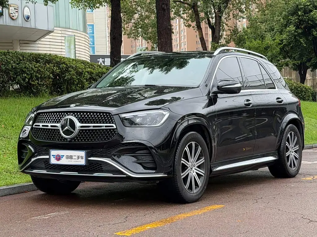 Mercedes-Benz GLE 2024 — Фото 1/13