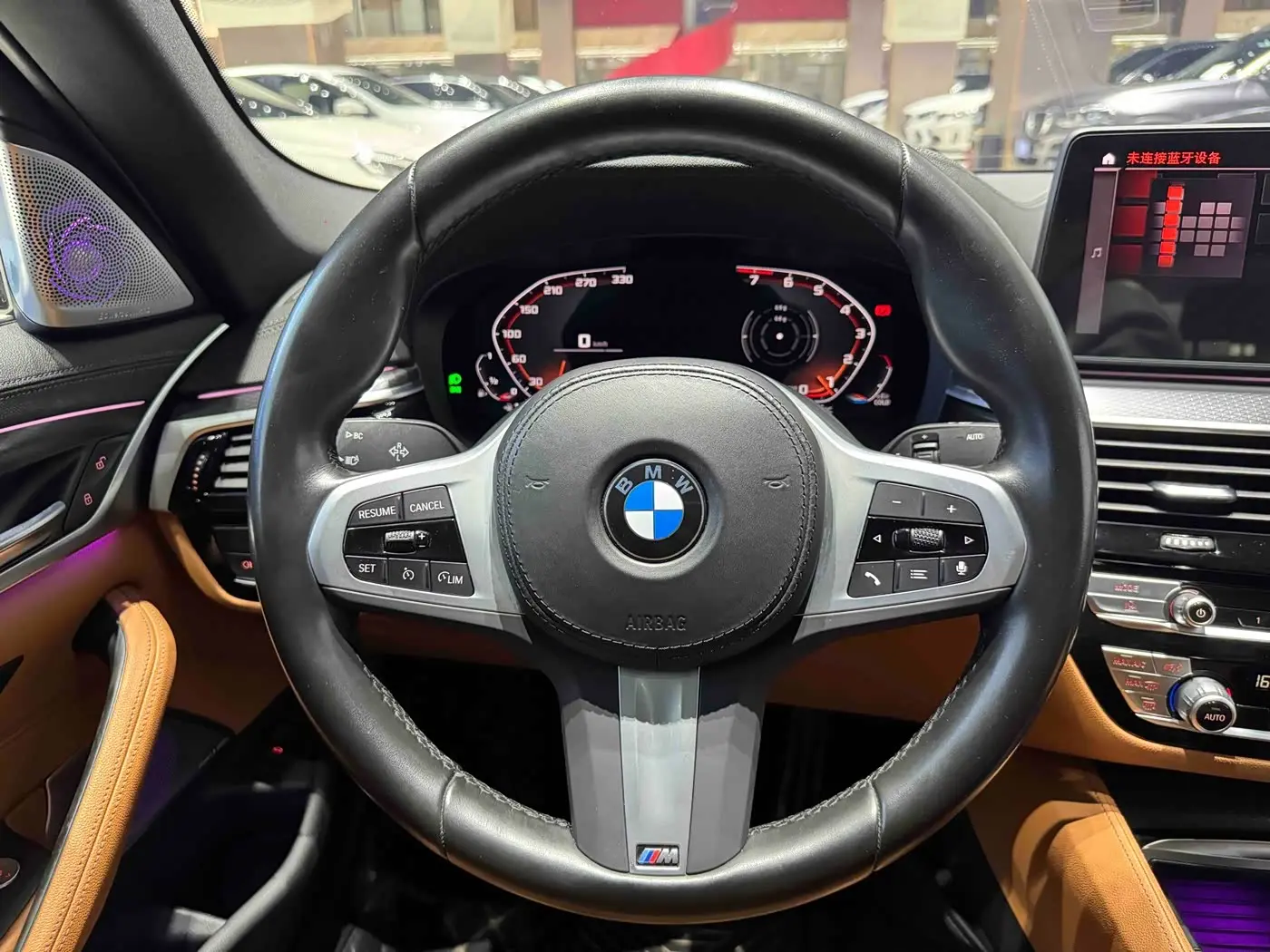 BMW 5 Series 2023 — Photo 13/18