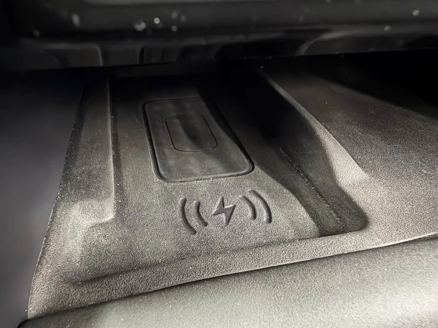 Land Rover Discovery 2022 — Photo 20/20