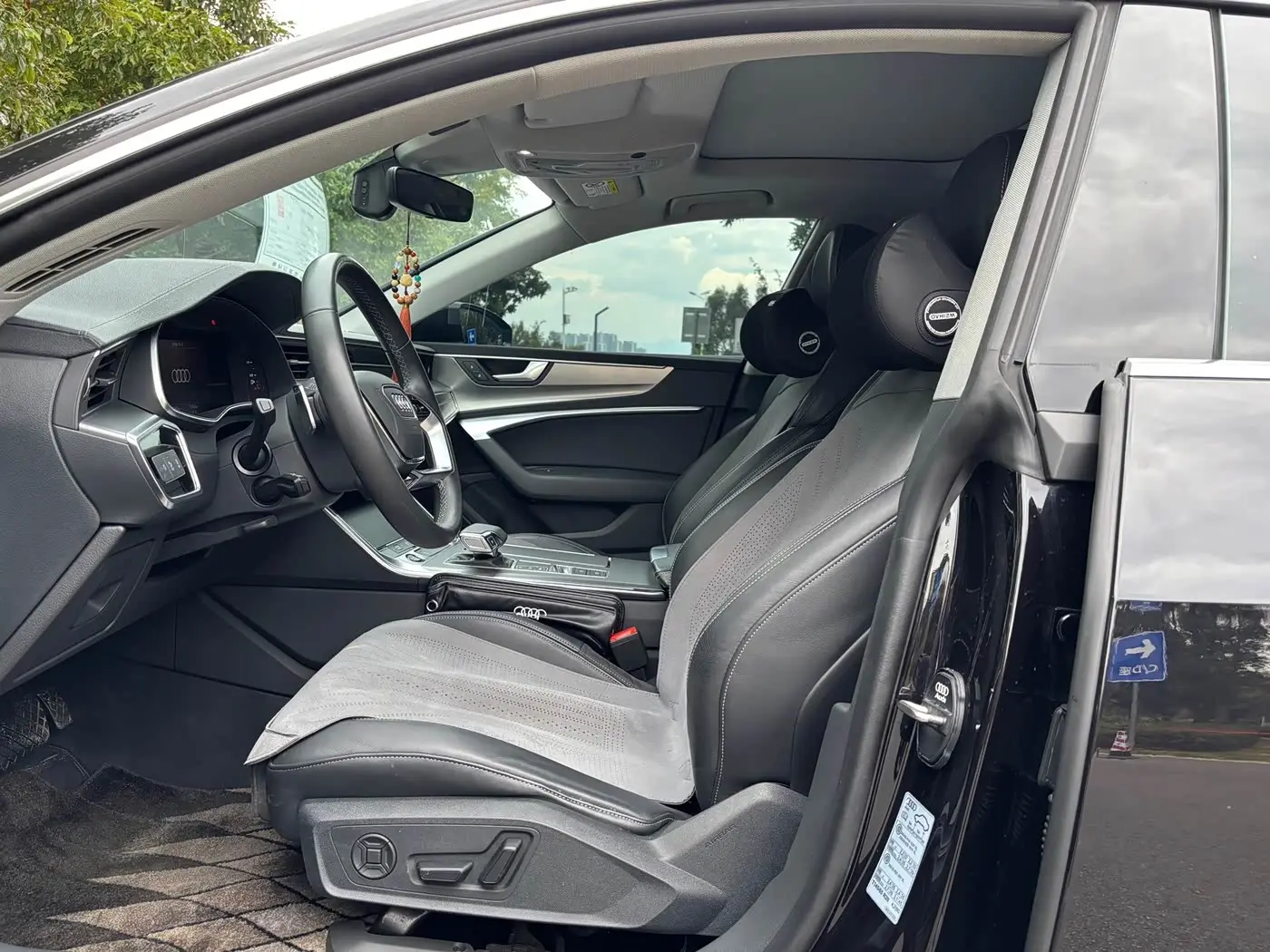 Audi A7L 2024 — ფოტო 10/20