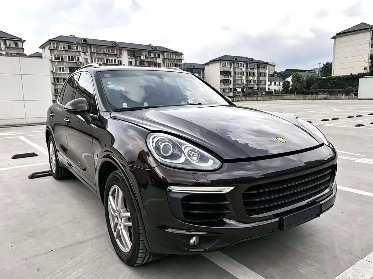 Porsche Cayenne 2017 — Фото 3/10