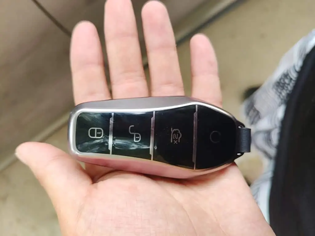 BYD Han 2022 — Photo 9/20
