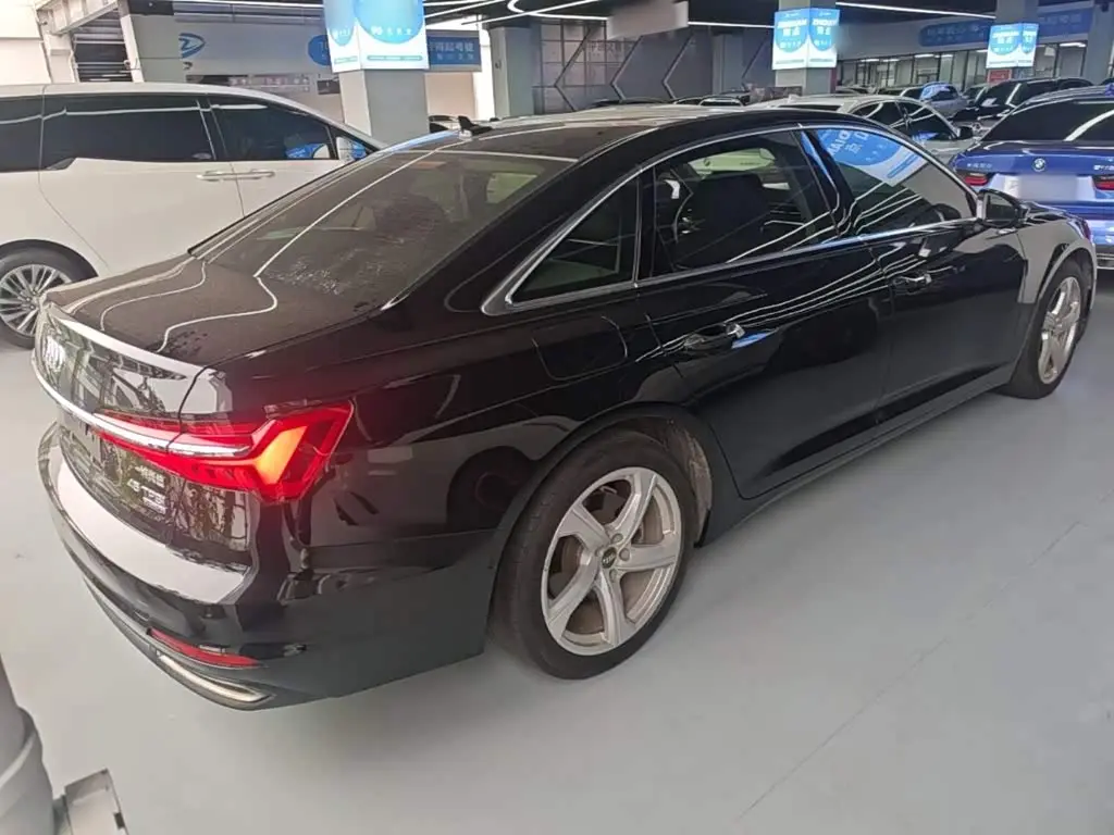 Audi A6L 2020 — Şəkil 6/19