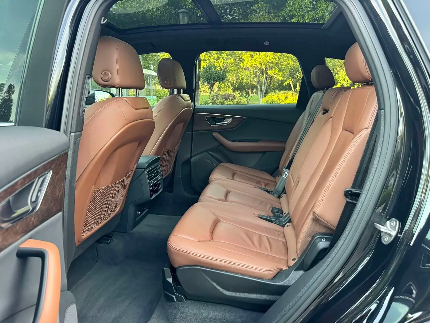 Audi Q7 2020 — Photo 13/20