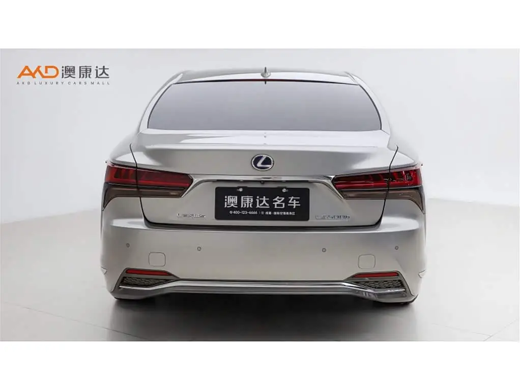 Lexus LS 2021 — Photo 4/10
