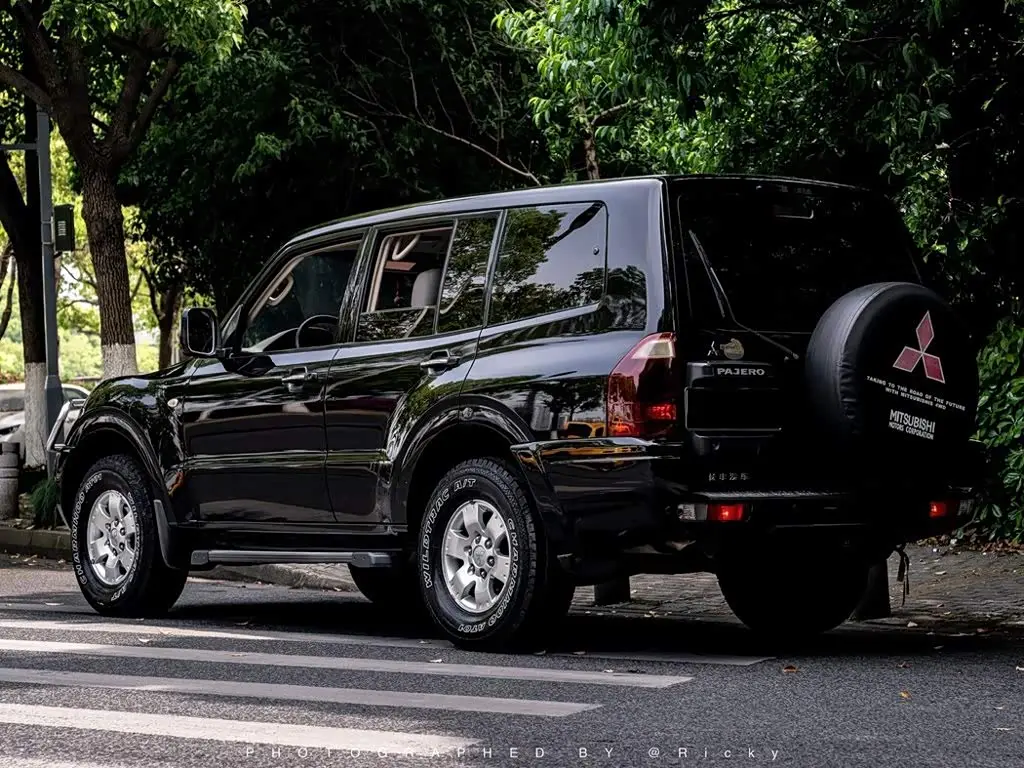 Mitsubishi Pajero 2007 — Şəkil 15/15
