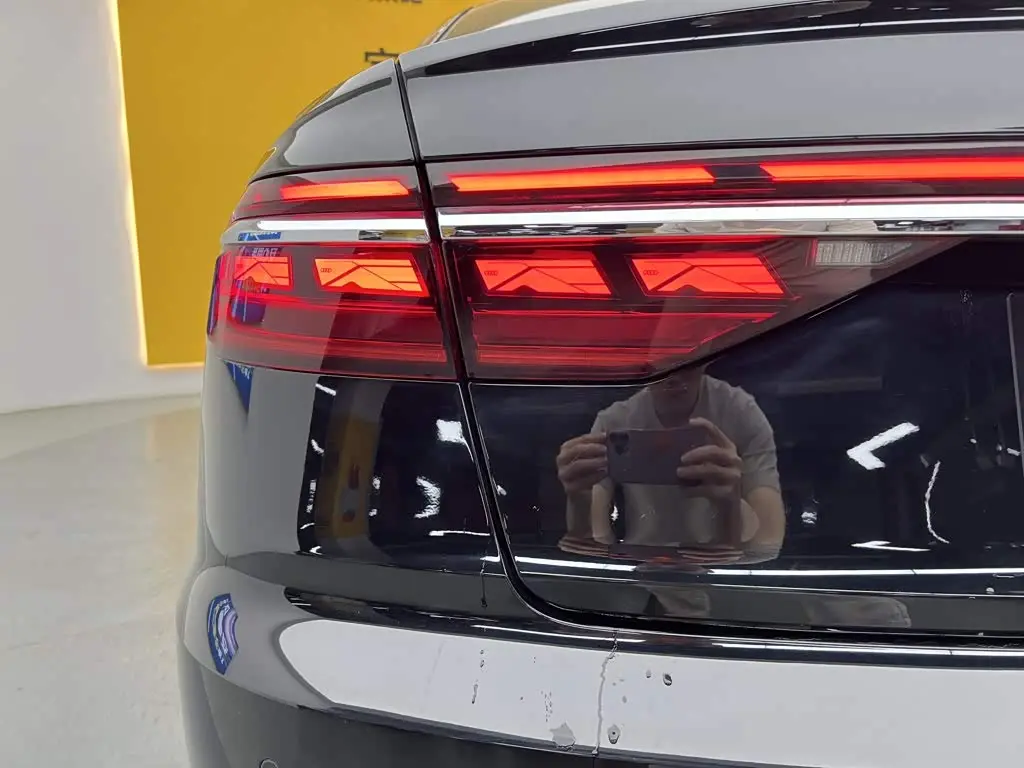 Audi A8 2024 — Şəkil 7/20