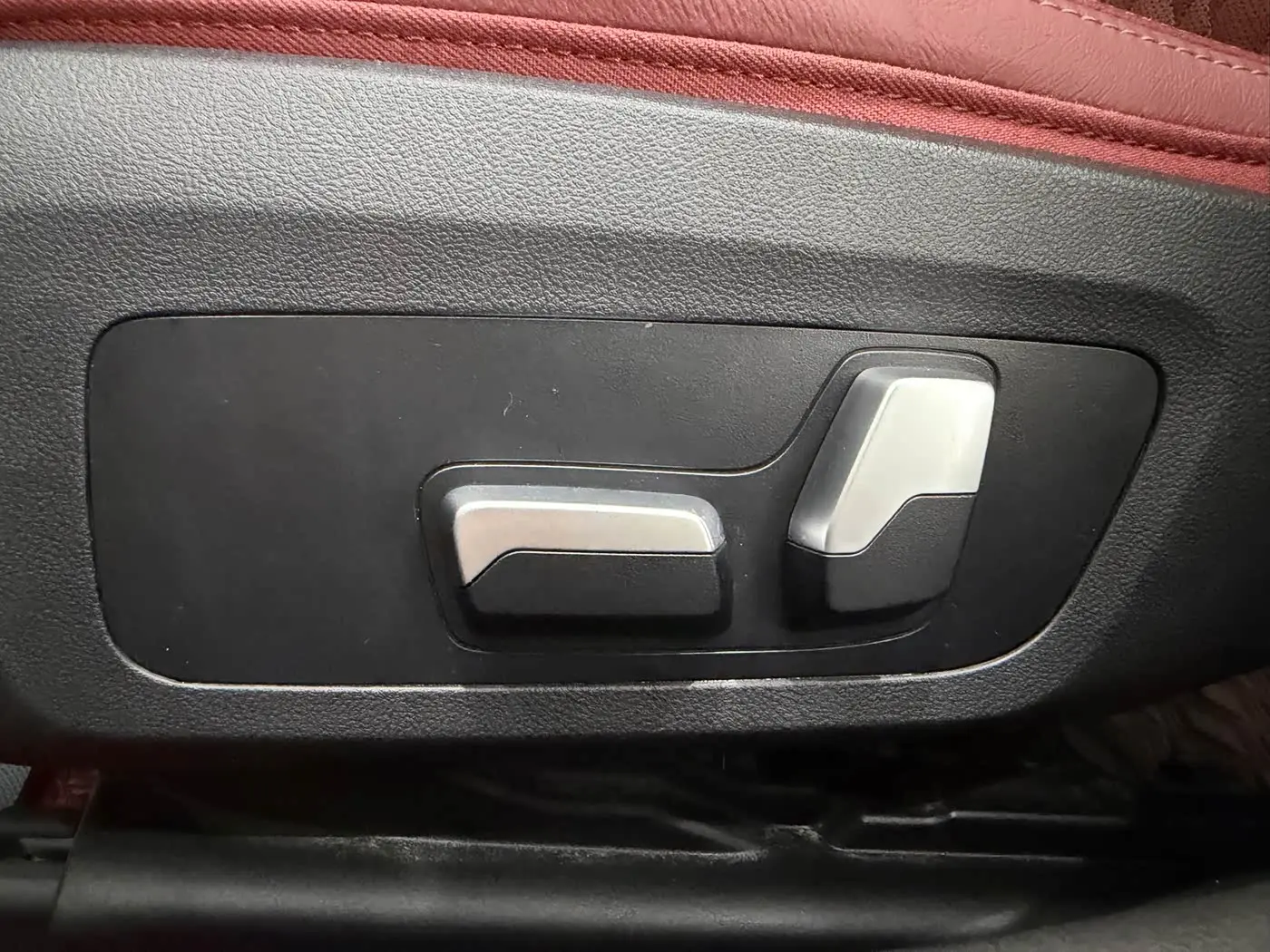 BMW 3 Series 2023 — Фото 19/20