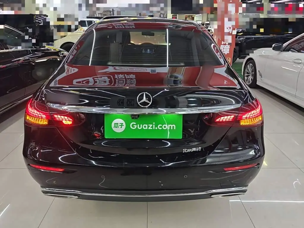 Mercedes-Benz E-Class 2021 — Photo 5/19