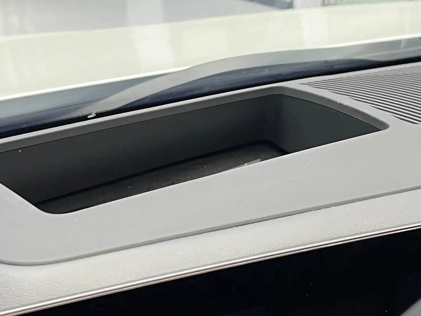 BMW 5 Series 2025 — Photo 11/20