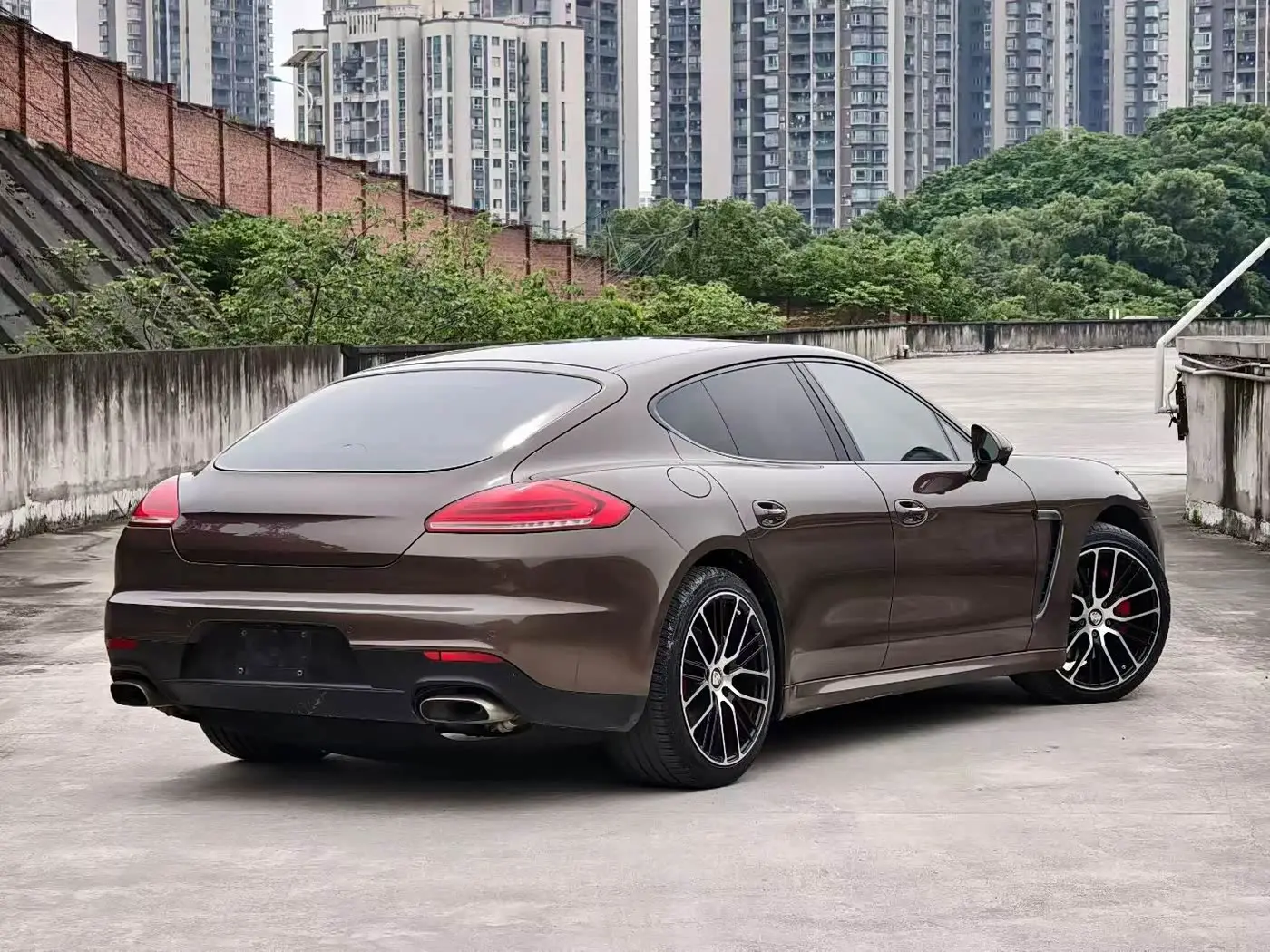 Porsche Panamera 2015 — Фото 2/15