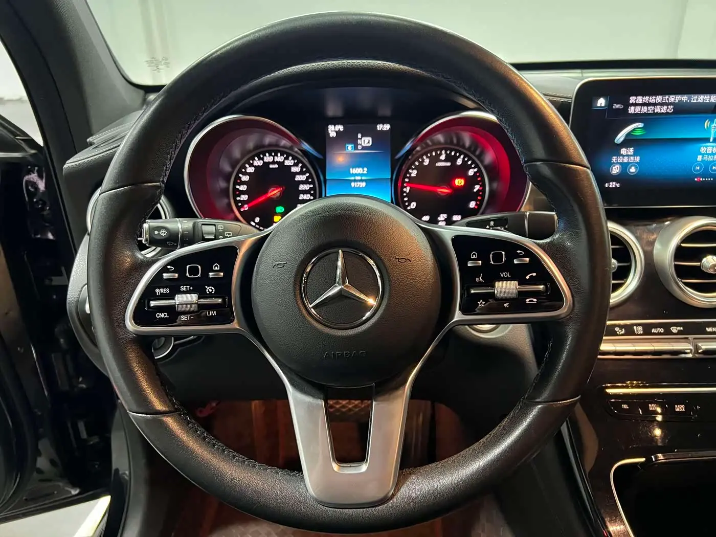 Mercedes-Benz GLC 2020 — Фото 7/19