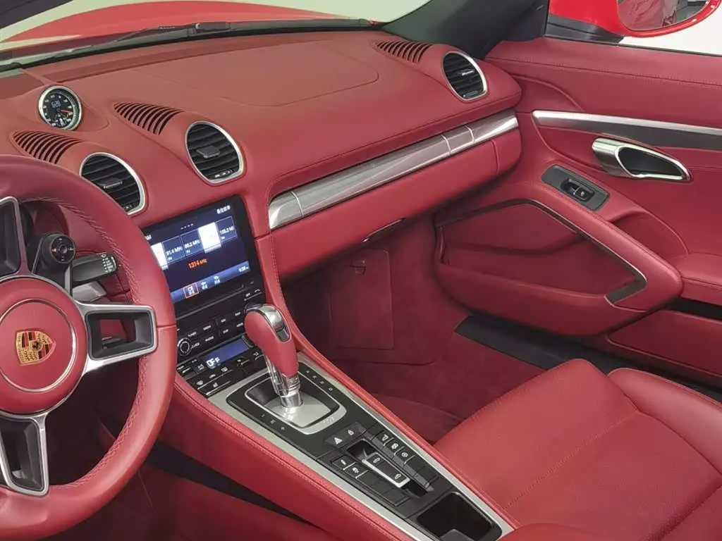 Porsche 718 2021 — Photo 18/19