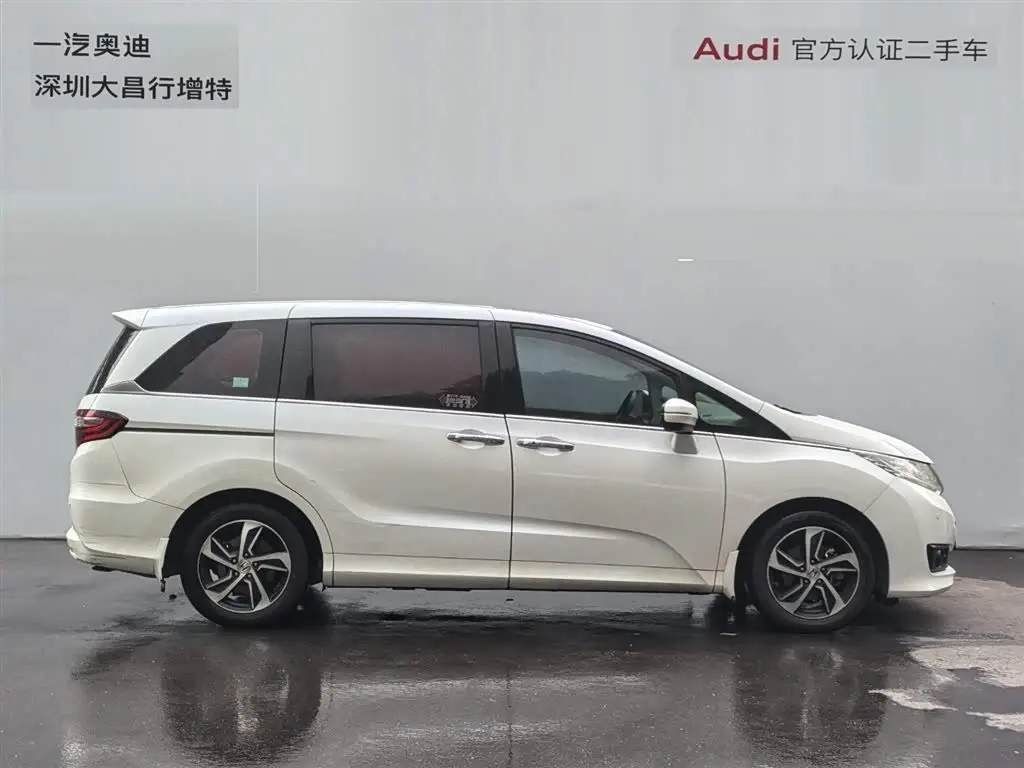 Honda Odyssey 2018 — Photo 3/20