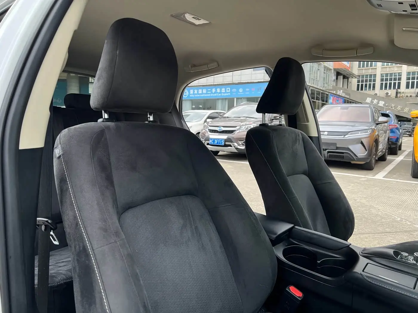 Lexus CT 2020 — Photo 9/20