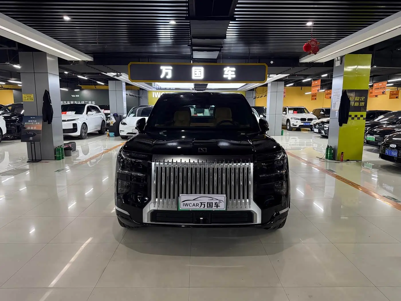 ZEEKR 9X 2025 — ფოტო 1/9