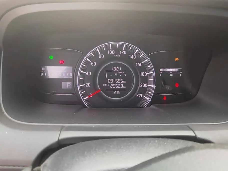 Honda Odyssey 2018 — Şəkil 14/16