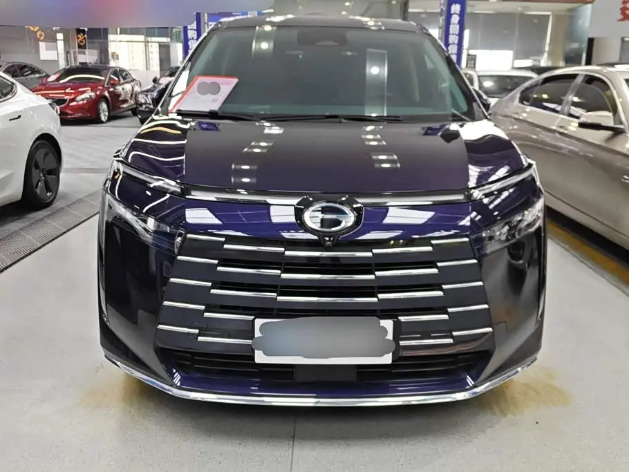 GAC Trumpchi Trumpchi E8 NEV 2024 — Фото 2/16