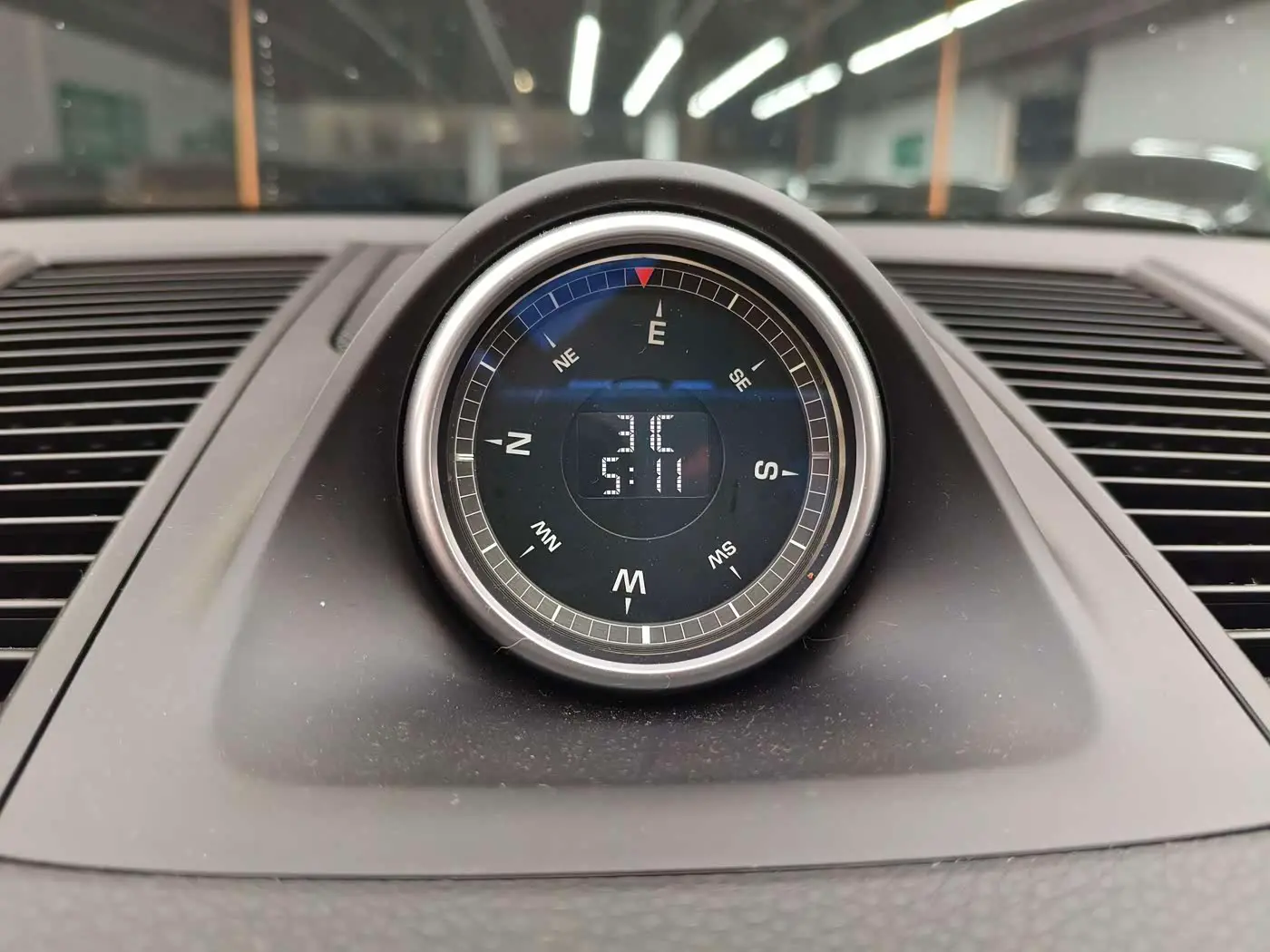 Porsche Macan 2018 — Photo 14/20