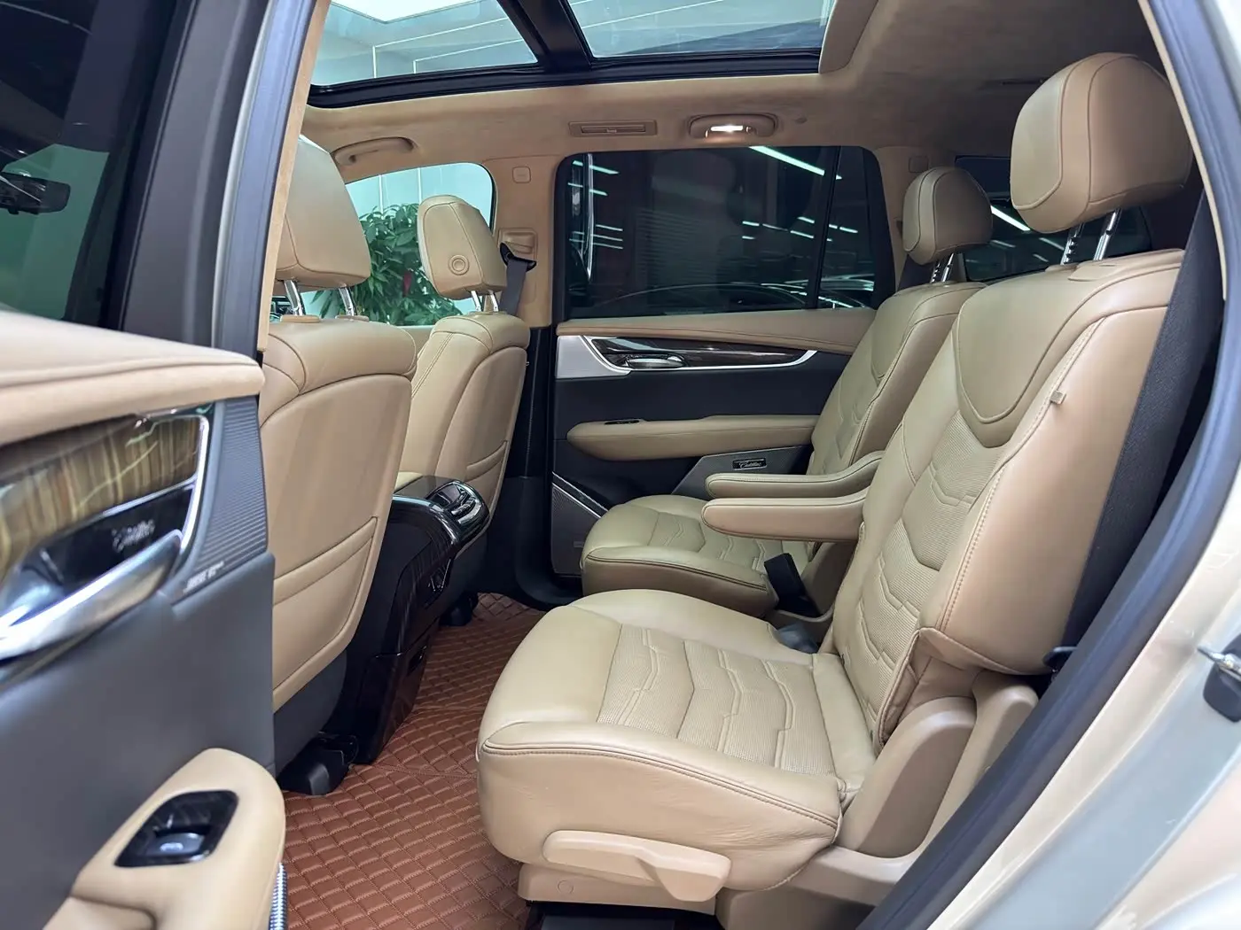 Cadillac XT6 2021 — Photo 6/20
