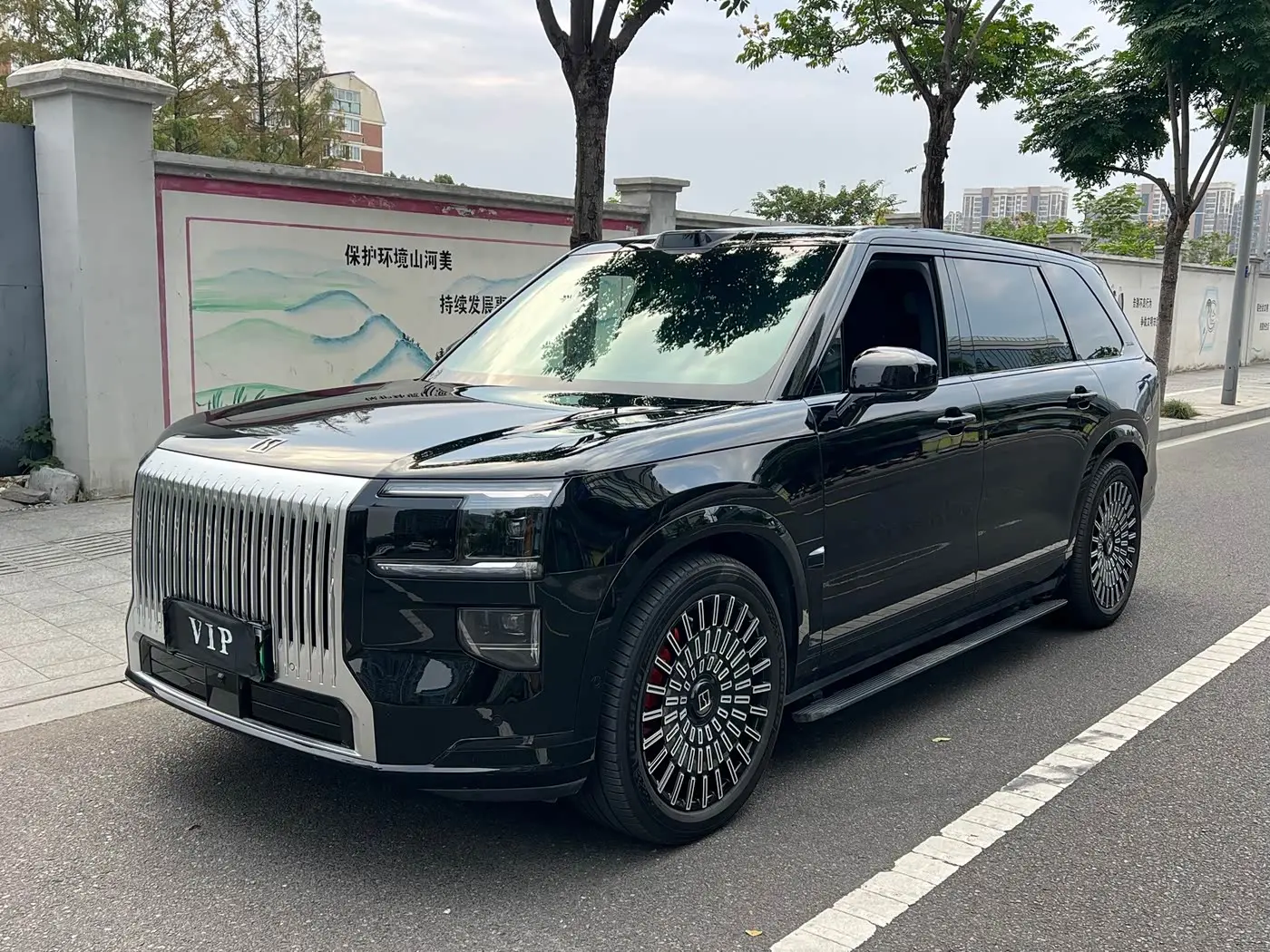 ZEEKR 9X 2025 — Photo 1/20