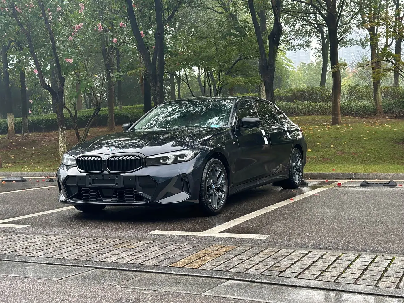 BMW 3 Series 2026 — Photo 3/12