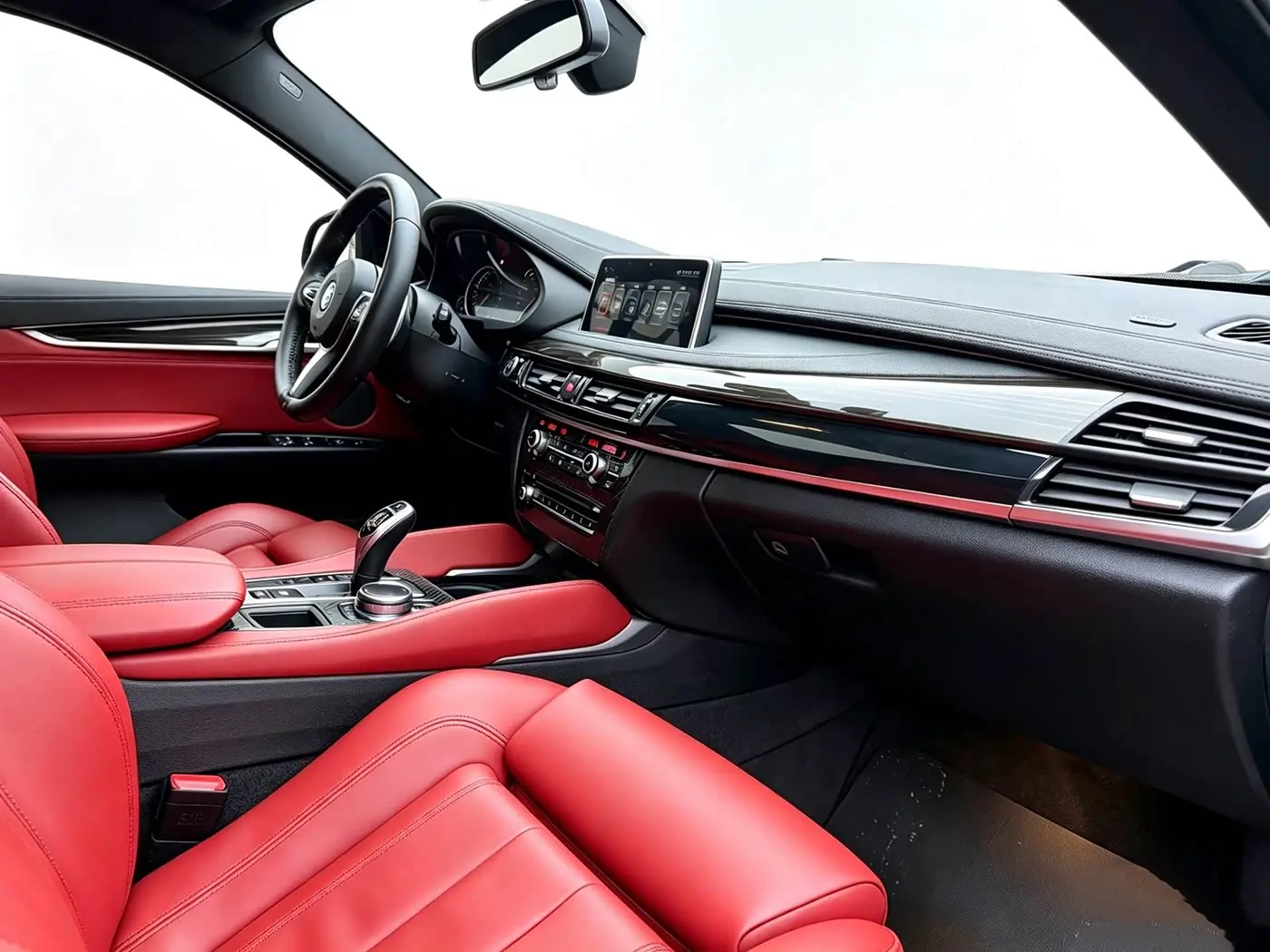 BMW X6 2017 — Photo 14/20