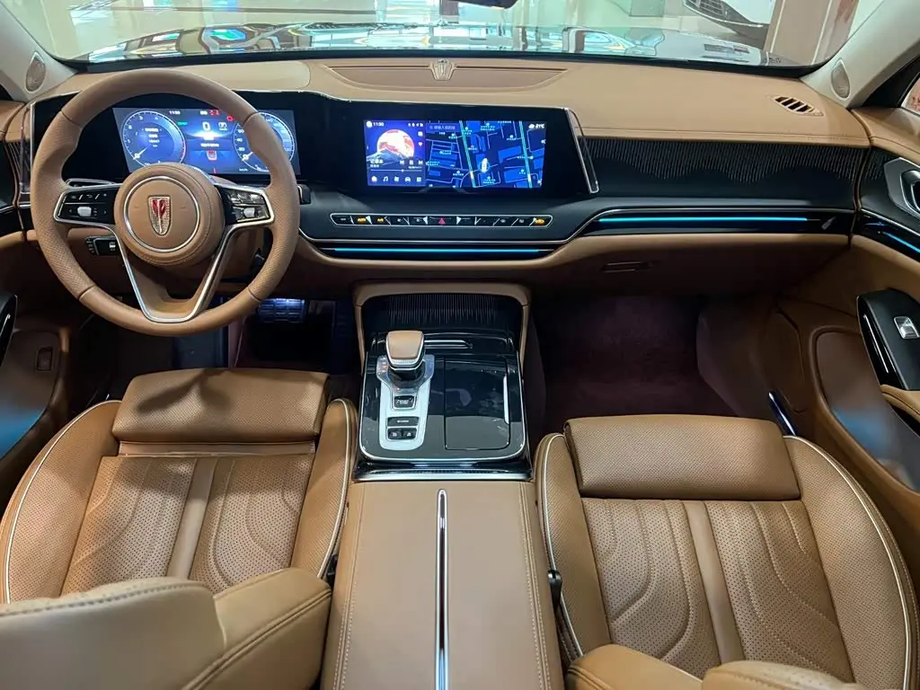Hongqi H9 2025 — Photo 8/17