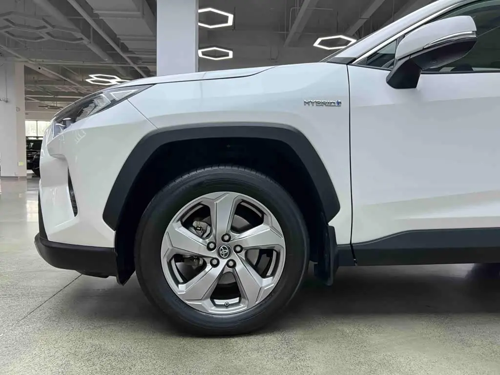 Toyota RAV4 Rongfang 2023 — Photo 6/20
