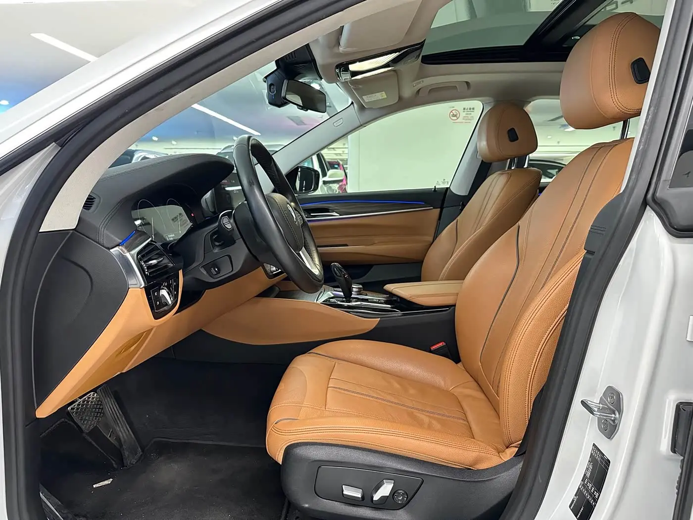 BMW 6 Series GT 2019 — Фото 9/20