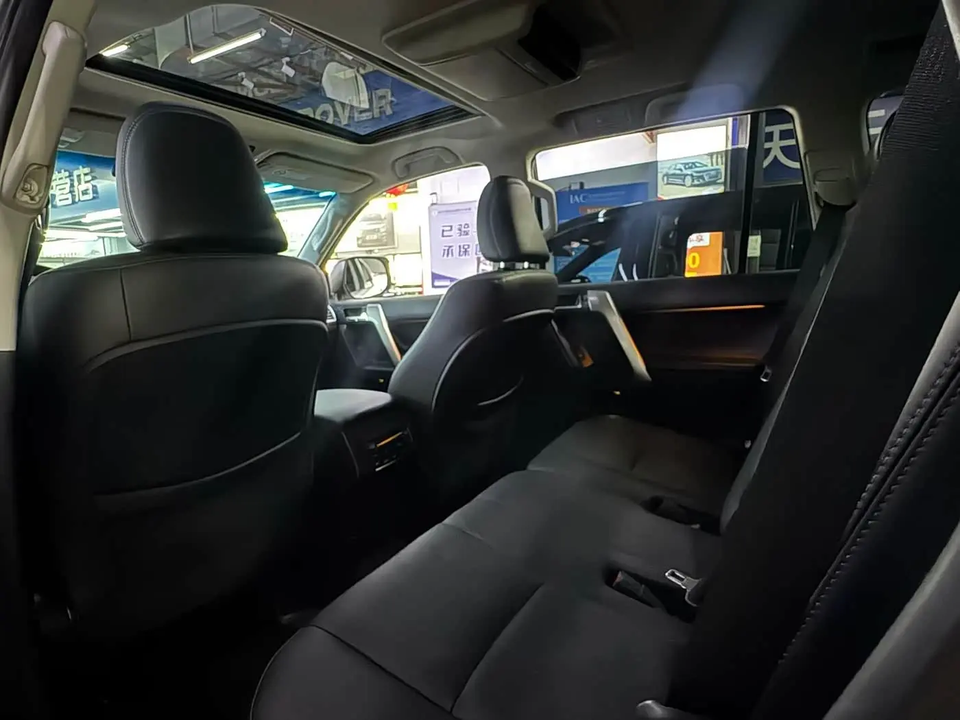 Toyota Prado 2017 — ფოტო 7/9