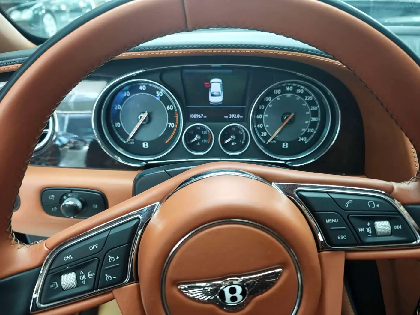 Bentley Flying Spur 2015 — Фото 7/14