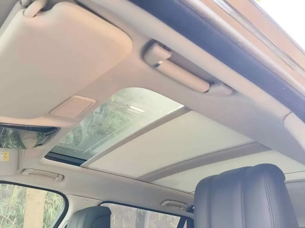 Land Rover Range Rover 2020 — Photo 14/15