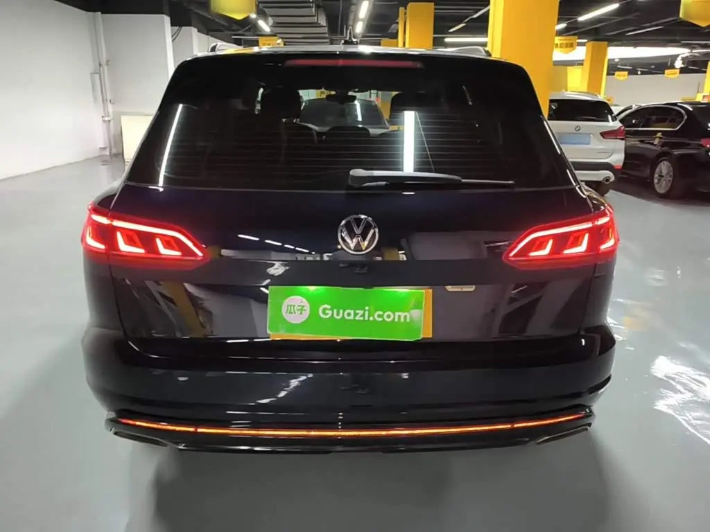 Volkswagen Touareg 2022 — Photo 5/19